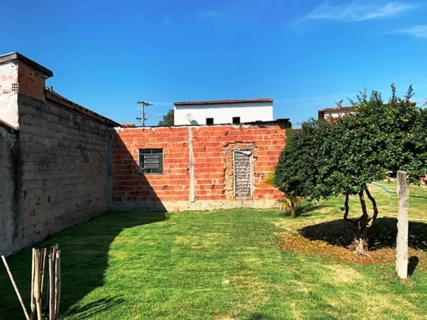 Foto 2 de Terreno / Lote com 2 quartos à venda, 1860m2 em Crispim, Pindamonhangaba - SP