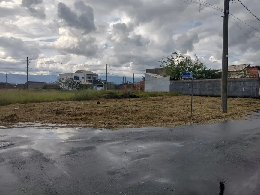 Foto 1 de Terreno / Lote à venda, 229m2 em Moreira César, Pindamonhangaba - SP
