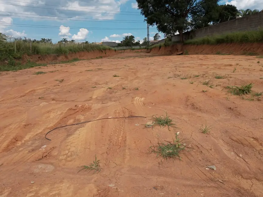 Foto 1 de Terreno / Lote à venda, 3071m2 em Esplanada Independência, Taubate - SP