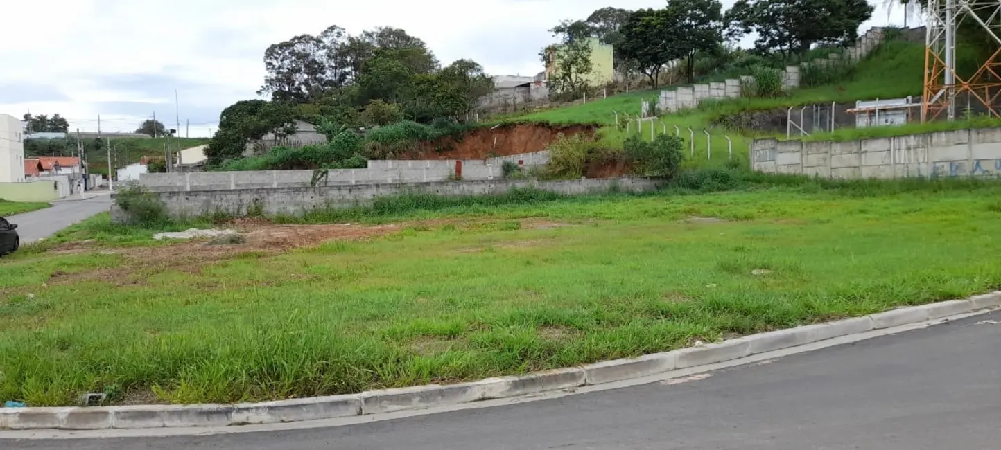 Foto 2 de Terreno / Lote à venda, 627m2 em Jardim Santa Tereza, Taubate - SP