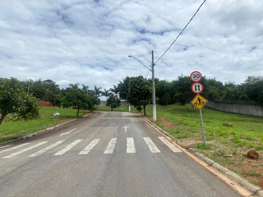 Foto 4 de Lote de Condomínio à venda, 285m2 em Chácaras Cataguá, Taubate - SP