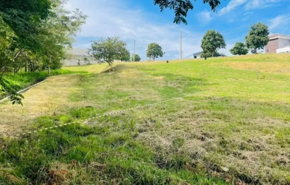 Foto 3 de Lote de Condomínio à venda, 659m2 em Chácaras Cataguá, Taubate - SP