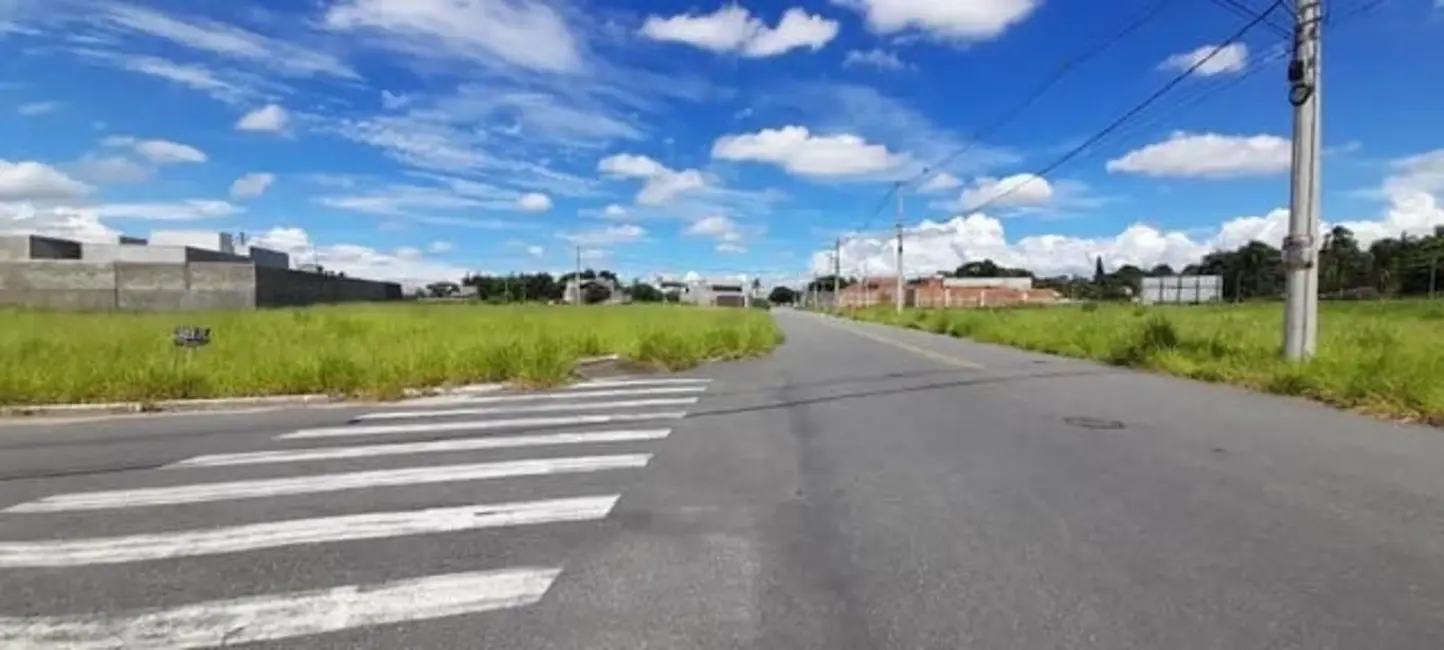 Foto 3 de Terreno / Lote à venda, 150m2 em Taubate - SP