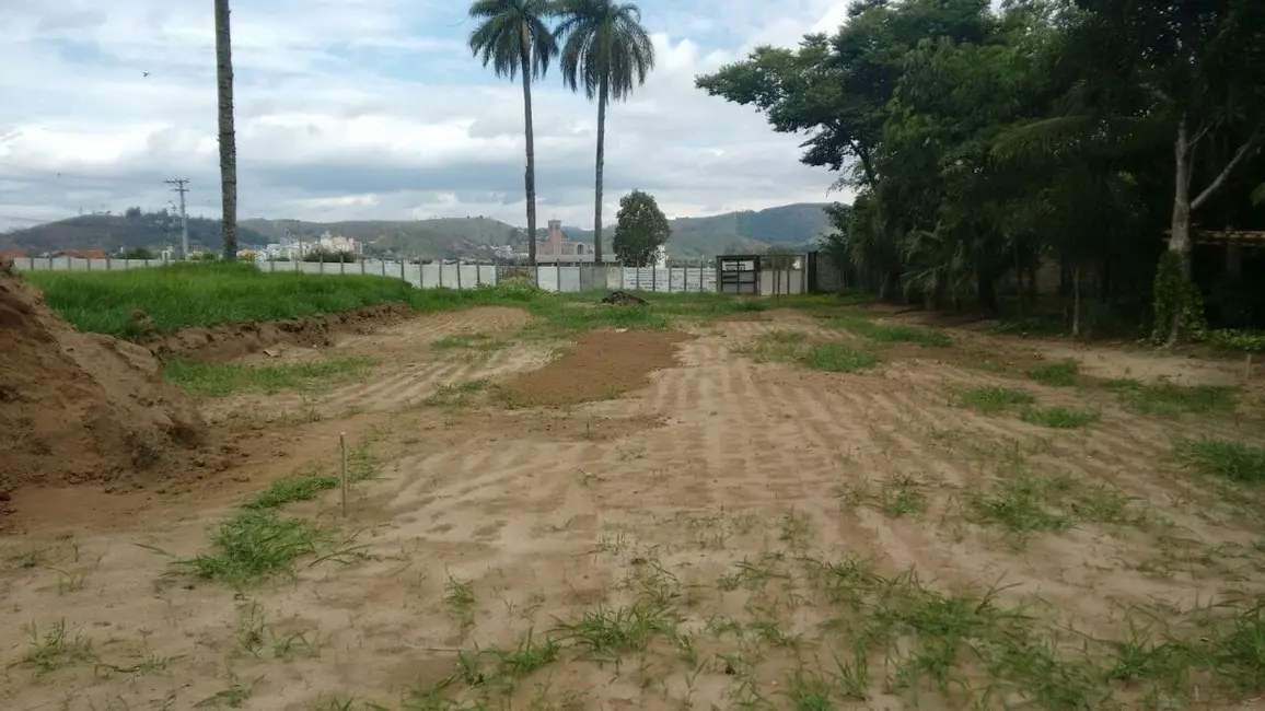 Foto 2 de Terreno / Lote à venda, 440m2 em Potim - SP