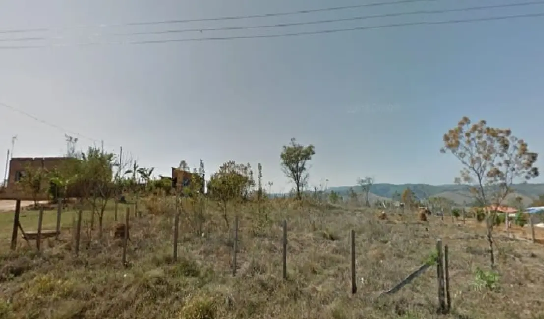 Foto 1 de Terreno / Lote à venda, 500m2 em Pindamonhangaba - SP