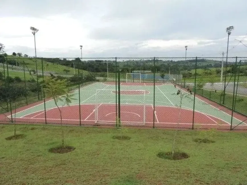 Foto 4 de Lote de Condomínio à venda, 305m2 em Jardim Marlene Miranda, Taubate - SP