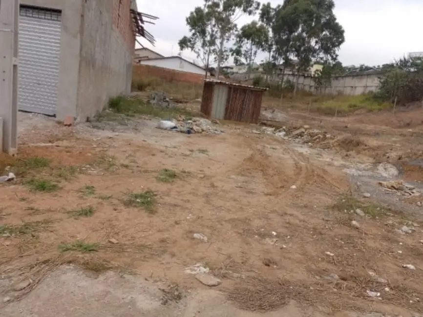 Foto 1 de Terreno / Lote à venda, 300m2 em Alto das Almas, Guaratingueta - SP
