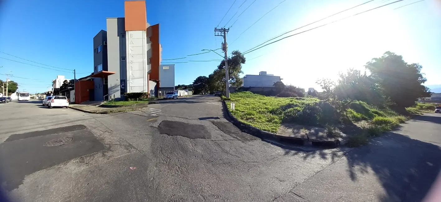 Foto 3 de Terreno / Lote à venda, 500m2 em Parque das Nações, Pindamonhangaba - SP