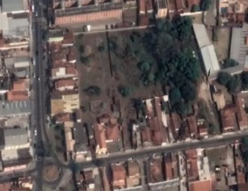 Foto 1 de Terreno / Lote à venda, 7149m2 em Santana, Pindamonhangaba - SP