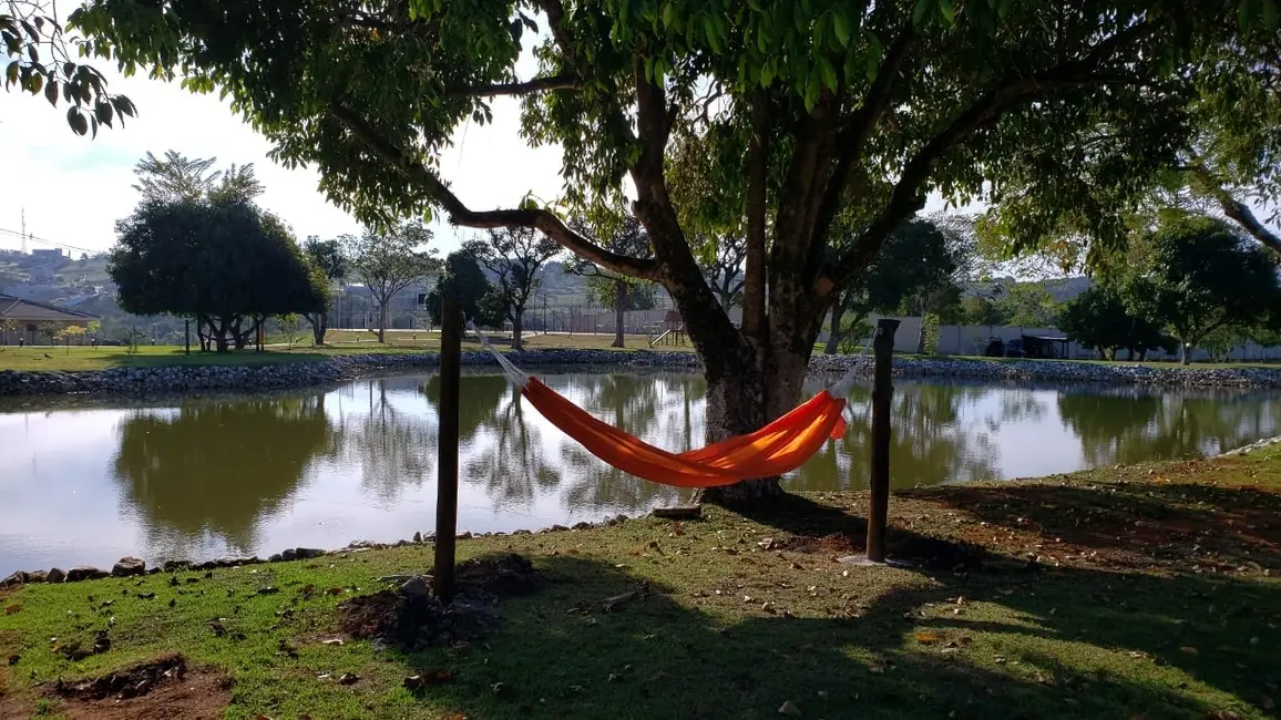 Foto 3 de Lote de Condomínio à venda, 324m2 em Taubate - SP