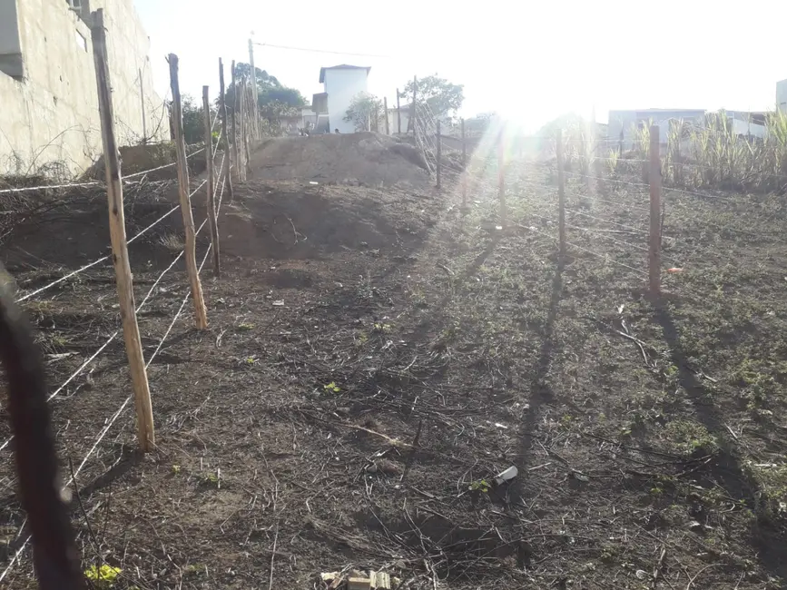 Foto 2 de Terreno / Lote à venda, 200m2 em Jardim do Vale, Guaratingueta - SP