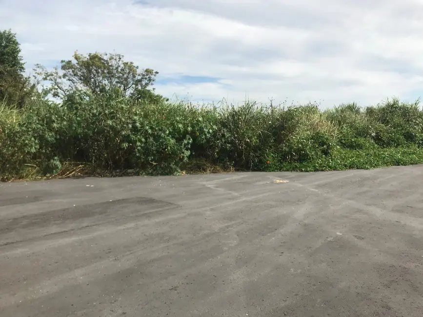 Foto 5 de Terreno / Lote à venda, 127m2 em Pindamonhangaba - SP