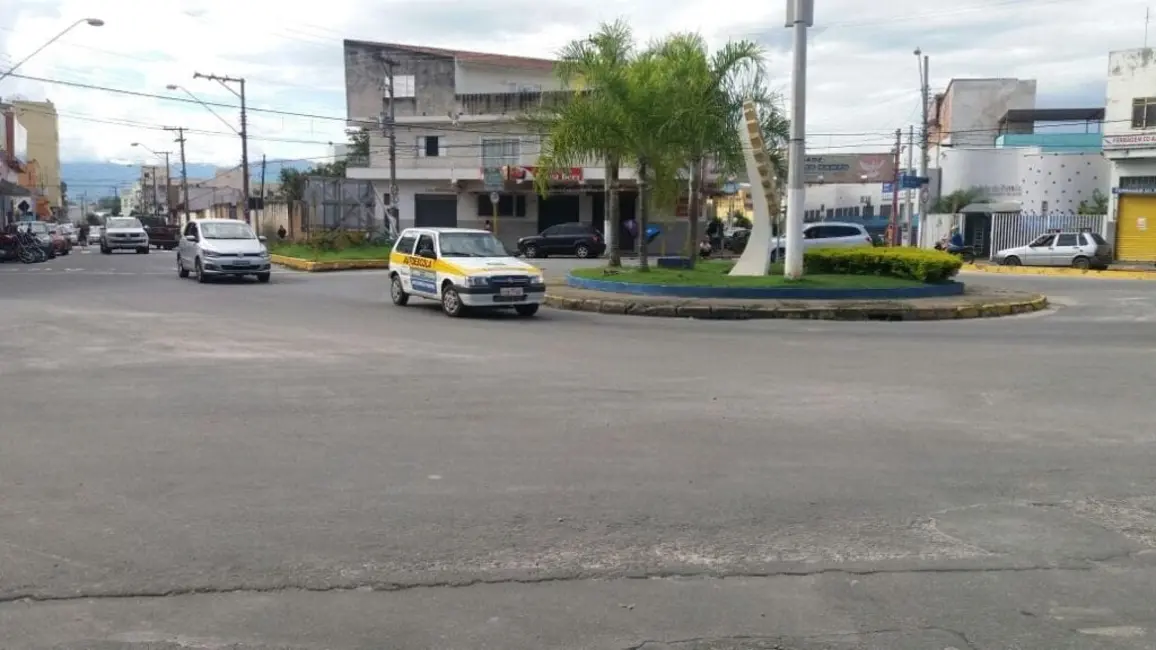 Foto 1 de Terreno / Lote à venda, 2180m2 em Aparecida - SP