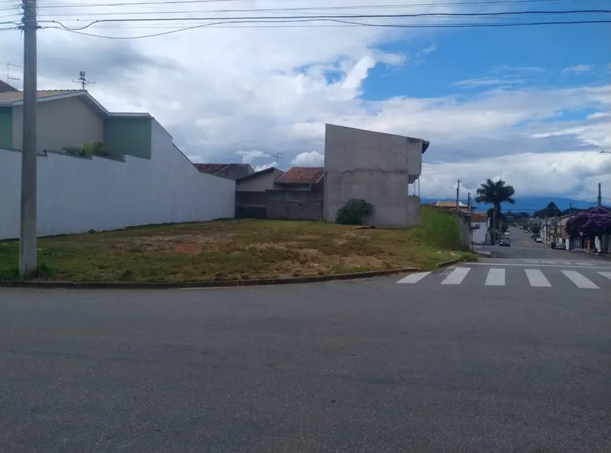 Foto 3 de Terreno / Lote à venda, 420m2 em Jardim Oásis, Taubate - SP