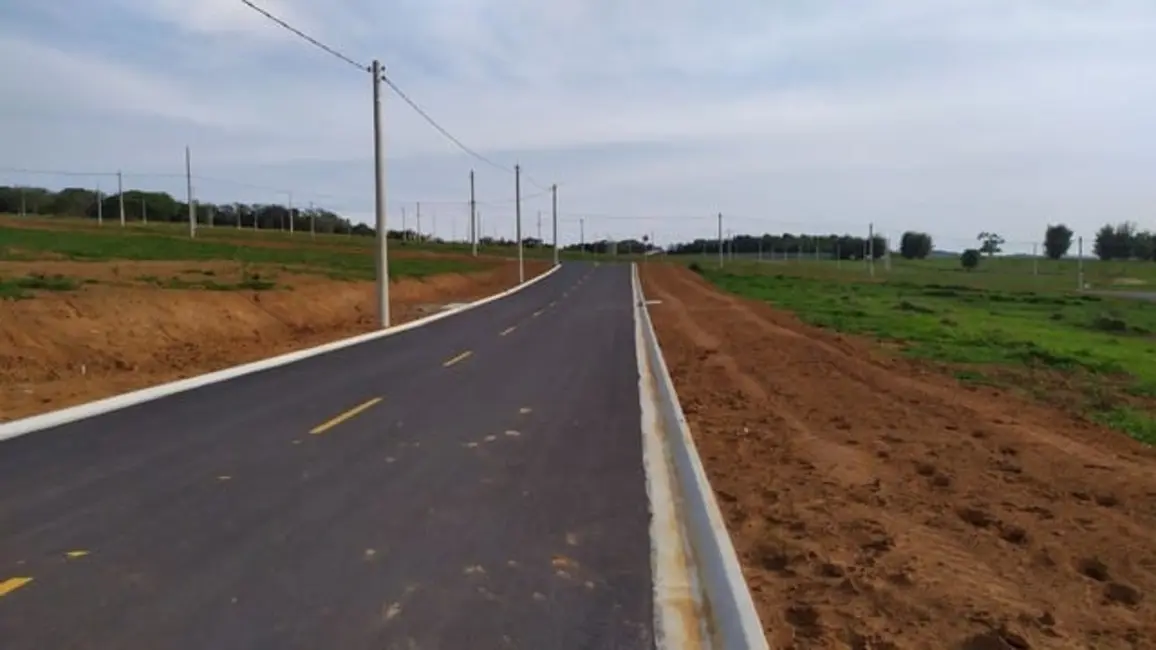 Foto 5 de Terreno / Lote à venda, 250m2 em Jardim Marlene Miranda, Taubate - SP