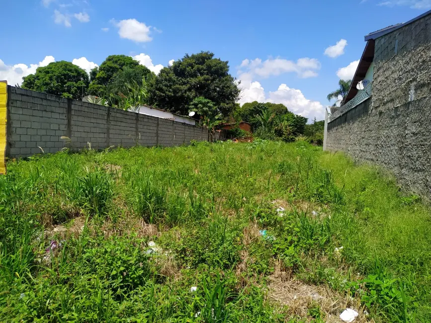 Foto 1 de Terreno / Lote à venda, 770m2 em Vila São Benedito, Pindamonhangaba - SP