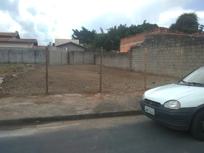 Foto 3 de Terreno / Lote à venda, 254m2 em Vitória Vale II, Pindamonhangaba - SP