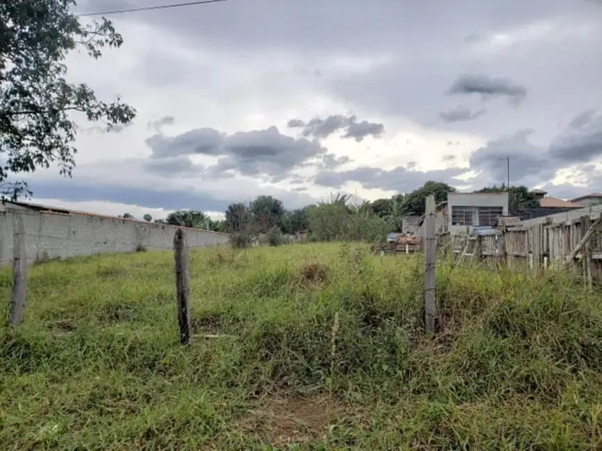 Foto 1 de Terreno / Lote à venda, 500m2 em Pindamonhangaba - SP