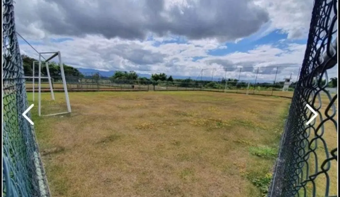 Foto 3 de Terreno / Lote à venda, 250m2 em Taubate - SP