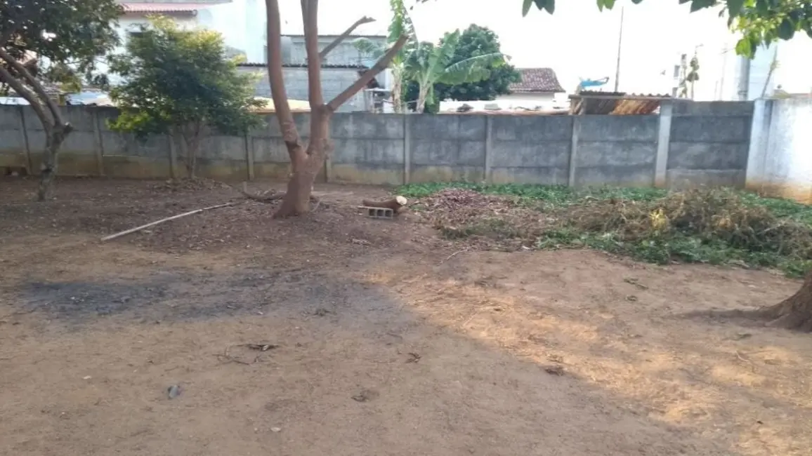 Foto 1 de Terreno / Lote à venda, 300m2 em Cidade Nova, Pindamonhangaba - SP