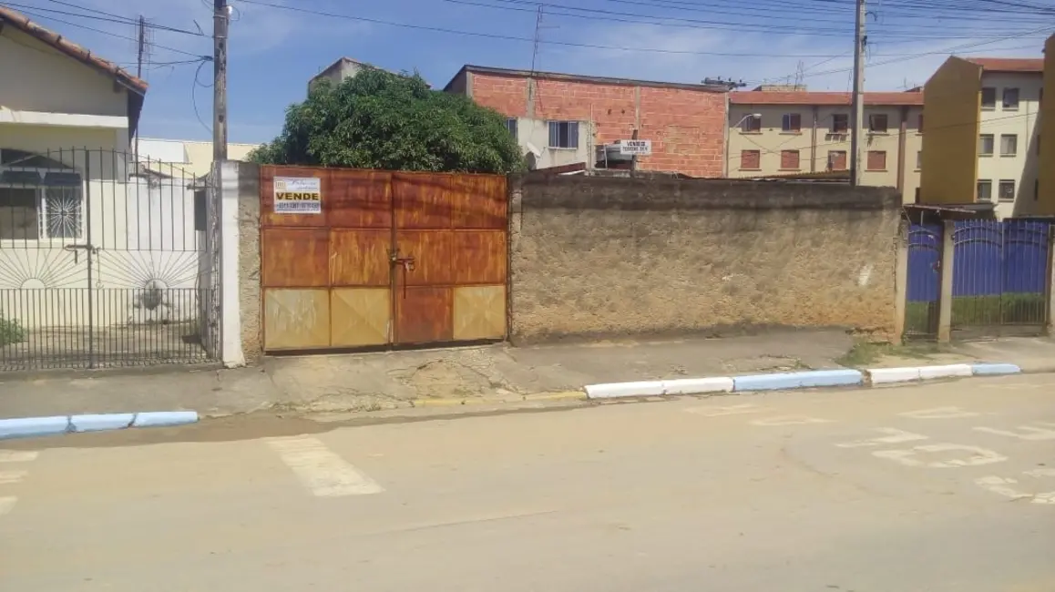 Foto 1 de Terreno / Lote à venda, 300m2 em Aparecida - SP