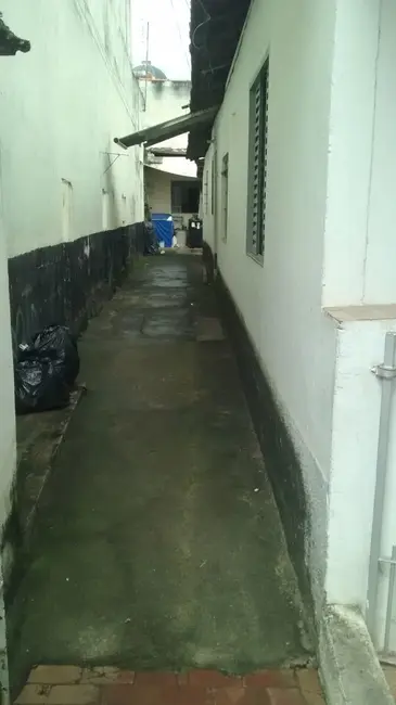 Foto 3 de Terreno / Lote à venda, 300m2 em Aparecida - SP