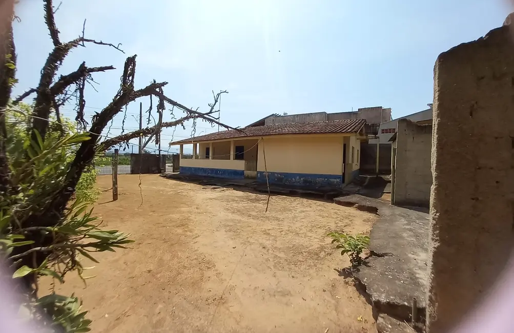 Foto 1 de Terreno / Lote à venda, 250m2 em Pindamonhangaba - SP