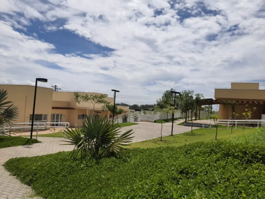 Foto 3 de Lote de Condomínio à venda, 250m2 em Taubate - SP