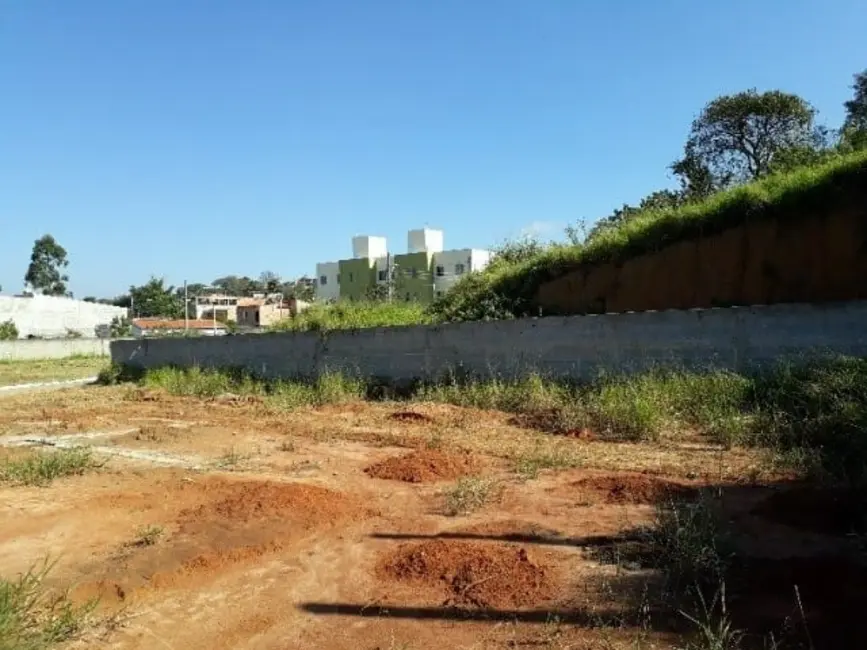 Foto 1 de Terreno / Lote à venda, 550m2 em Jardim Santa Tereza, Taubate - SP