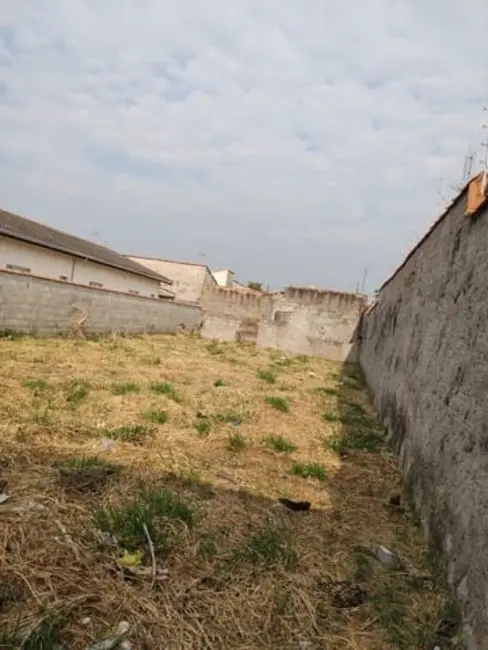 Foto 2 de Terreno / Lote à venda, 300m2 em Jardim Ana Rosa, Taubate - SP