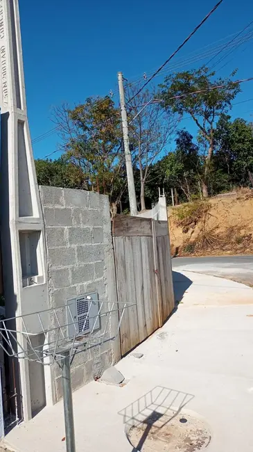 Foto 3 de Terreno / Lote à venda, 212m2 em Pindamonhangaba - SP