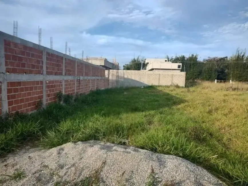 Foto 3 de Terreno / Lote à venda, 150m2 em Taubate - SP