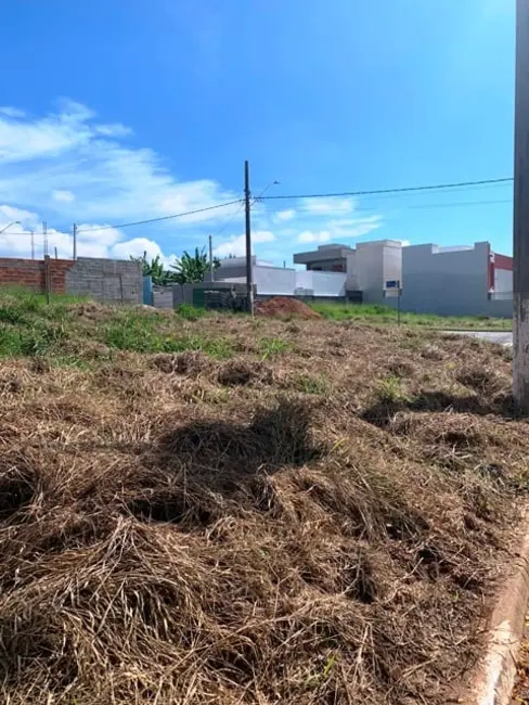 Foto 2 de Terreno / Lote à venda, 330m2 em Pindamonhangaba - SP