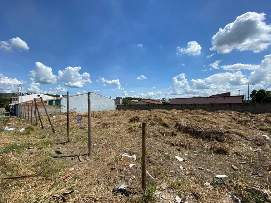 Foto 2 de Terreno / Lote à venda em Jardim Regina, Pindamonhangaba - SP