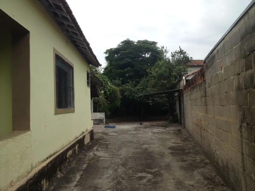 Foto 8 de Terreno / Lote à venda, 886m2 em Loteamento Residencial Andrade, Pindamonhangaba - SP