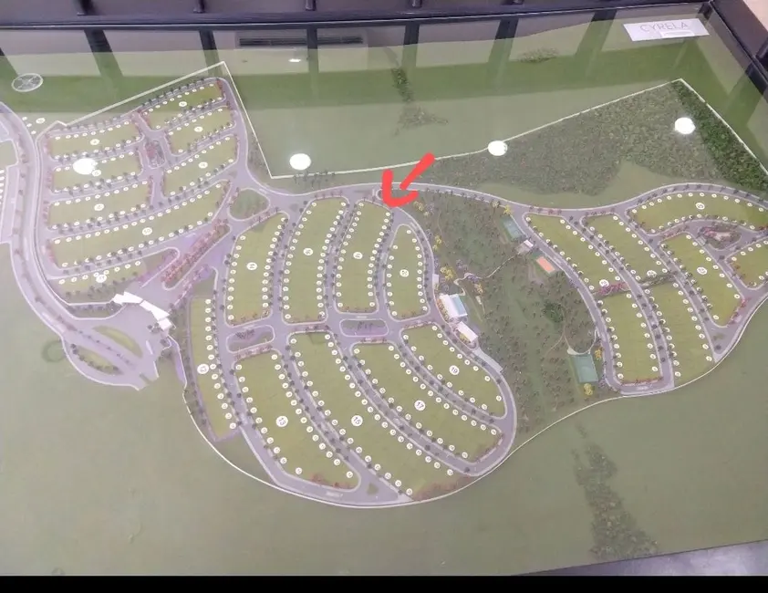 Foto 1 de Lote de Condomínio à venda, 337m2 em Jardim Marlene Miranda, Taubate - SP