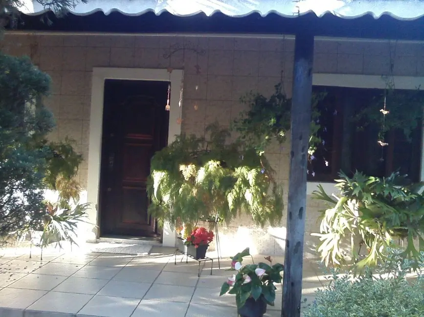 Foto 3 de Terreno / Lote com 2 quartos à venda, 1700m2 em Loteamento Residencial Andrade, Pindamonhangaba - SP