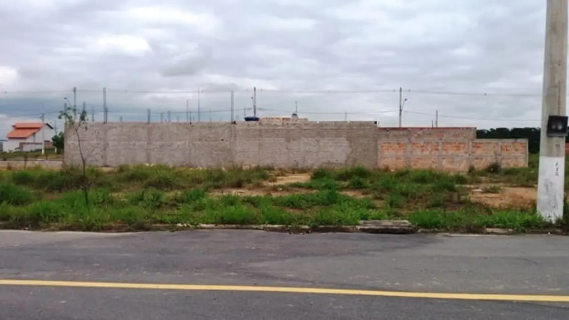 Foto 5 de Terreno / Lote à venda, 200m2 em Loteamento Residencial e Comercial Araguaia, Pindamonhangaba - SP