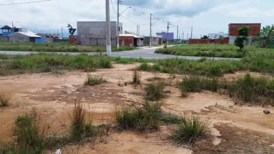 Foto 4 de Terreno / Lote à venda, 200m2 em Loteamento Residencial e Comercial Araguaia, Pindamonhangaba - SP