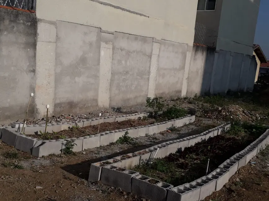 Foto 1 de Terreno / Lote à venda, 375m2 em Esplanada Independência, Taubate - SP