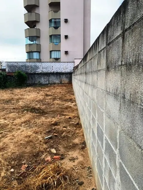 Foto 5 de Terreno / Lote para alugar, 411m2 em Centro, Pindamonhangaba - SP