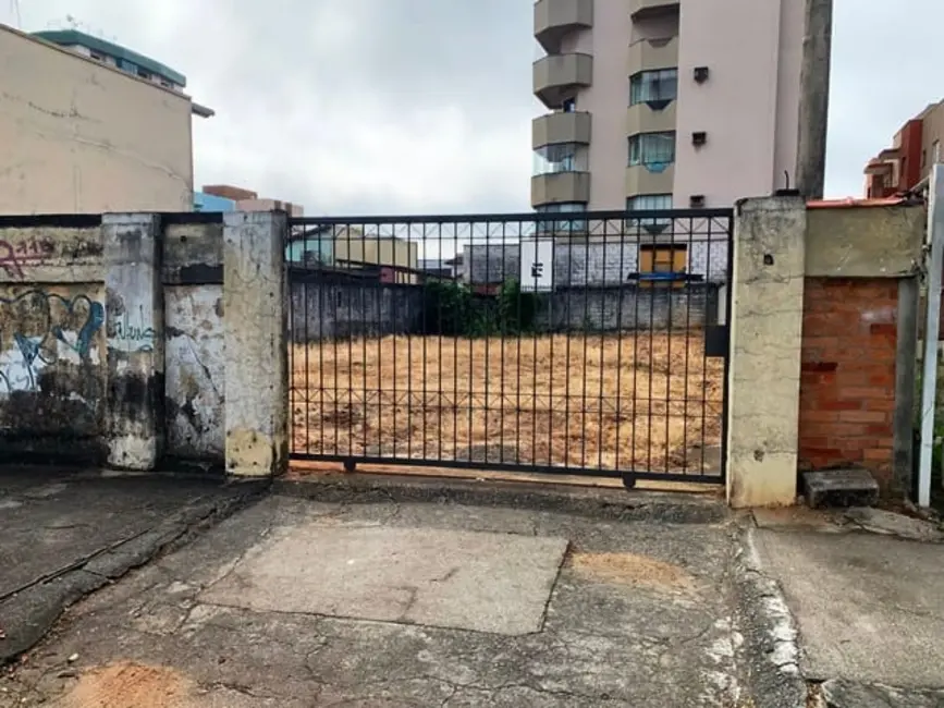 Foto 3 de Terreno / Lote para alugar, 411m2 em Centro, Pindamonhangaba - SP