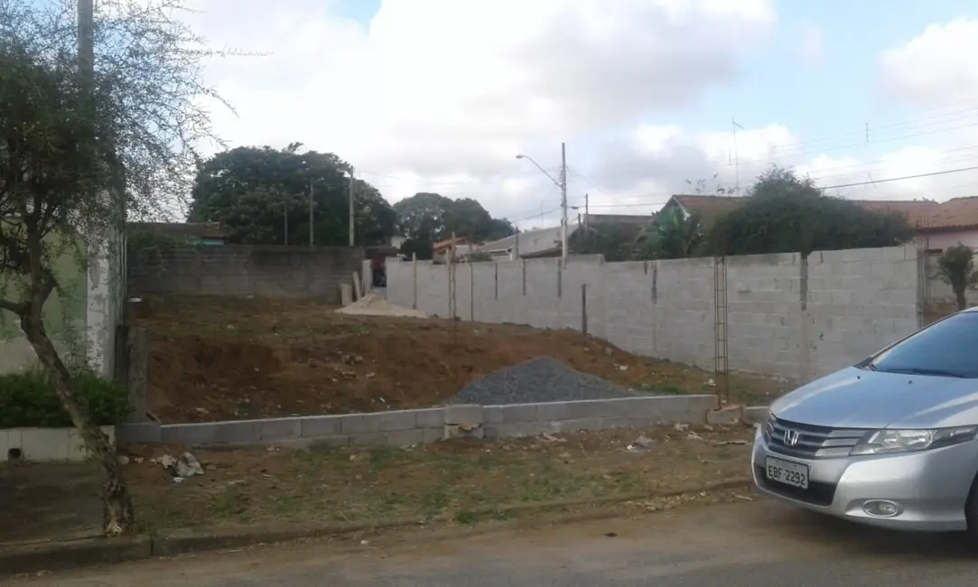 Terreno / Lote à venda, 320m2 em Cidade Nova, Pindamonhangaba - SP - imagem 9 Foto 9 de Terreno / Lote à venda, 320m2 em Cidade Nova, Pindamonhangaba - SP