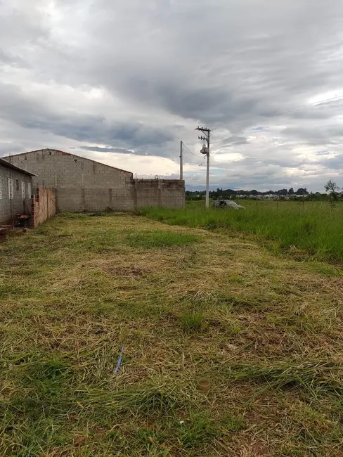 Foto 1 de Terreno / Lote à venda, 150m2 em Taubate - SP
