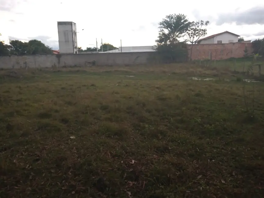 Foto 1 de Terreno / Lote à venda, 3100m2 em Roseira - SP