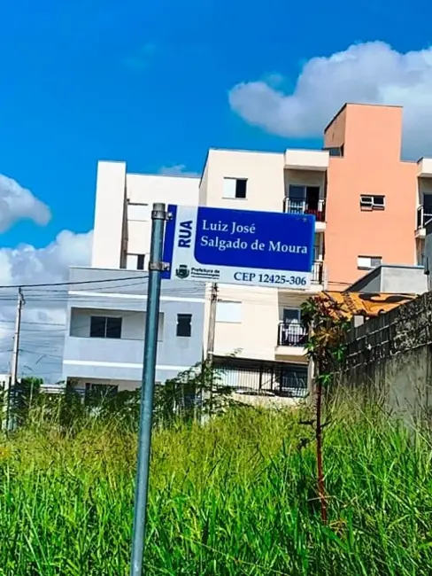 Foto 2 de Terreno / Lote à venda, 291m2 em Pindamonhangaba - SP