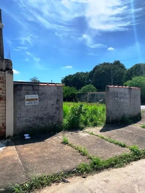 Foto 2 de Terreno / Lote à venda, 314m2 em Pindamonhangaba - SP