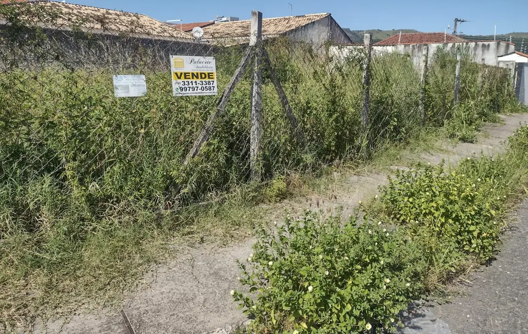 Foto 1 de Terreno / Lote à venda, 258m2 em Aparecida - SP