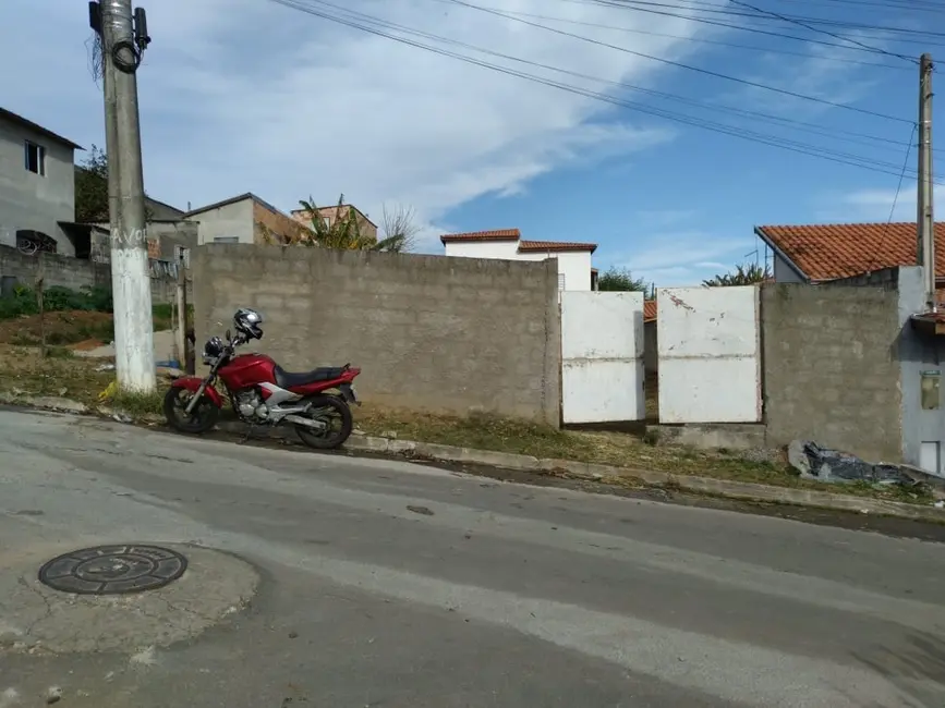 Foto 2 de Terreno / Lote à venda, 250m2 em Conjunto Residencial Araretama, Pindamonhangaba - SP