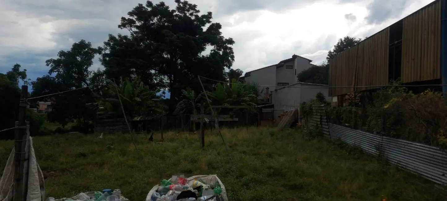 Foto 2 de Terreno / Lote à venda, 400m2 em Alto do Cardoso, Pindamonhangaba - SP